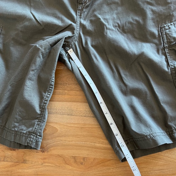 Calvin Klein men’s bermuda shorts - Picture 8 of 11